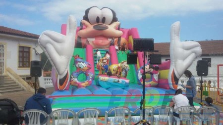 Hinchable goofy disney