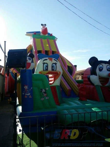Hinchable mickey mouse avión tobogán