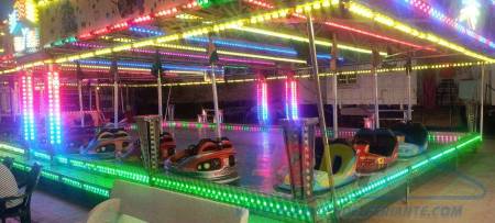 Pista de coches de choque infantiles
