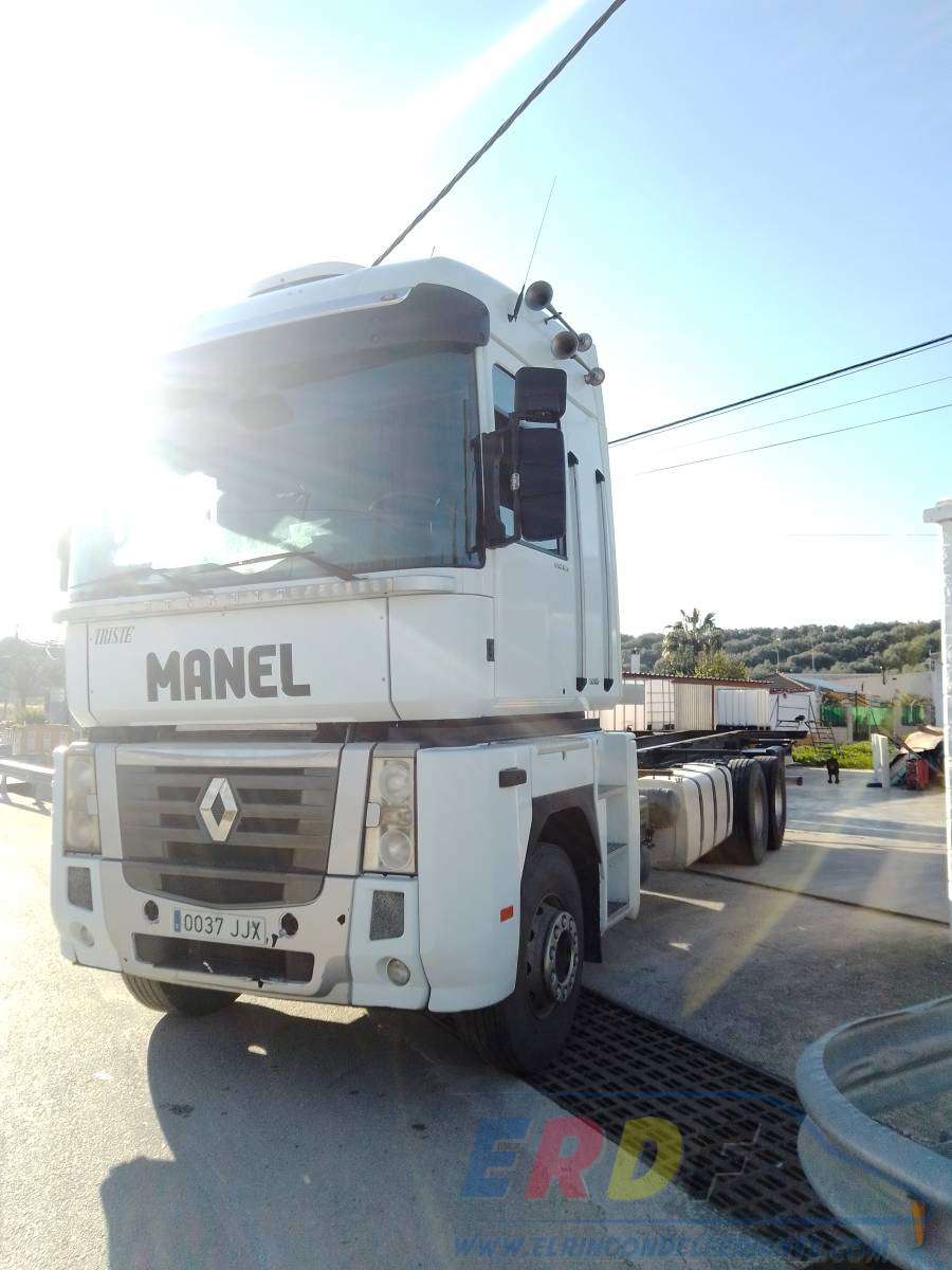 Venta camion.remolcador motor con 25.000km - foto 1