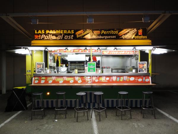 Hamburgueseria y venta de pollos asados