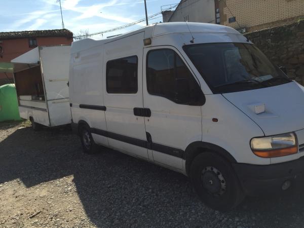 Bocateria-churreria y vehiculo vivienda