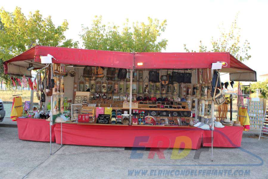 Remolque de feria con mercancía, ruta y contactos, gran opor - foto 1